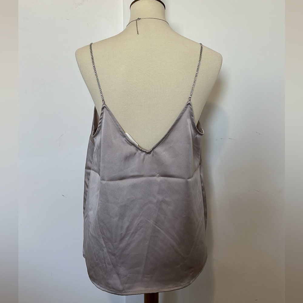 H&M Tank - Picture 3 of 5